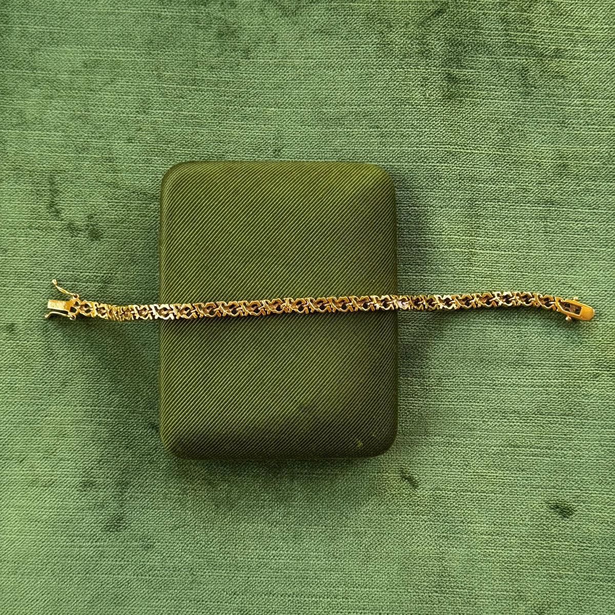 Vintage Zigzag Rhinestone Tennis Bracelet