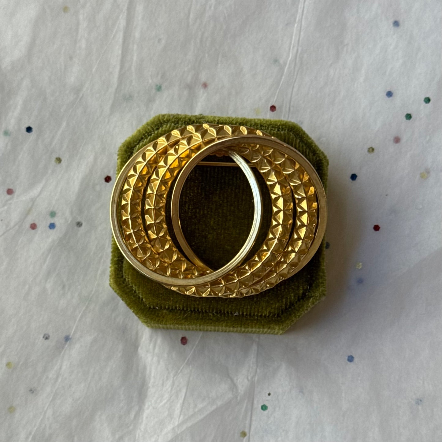 Vintage Textured Gold Brooch
