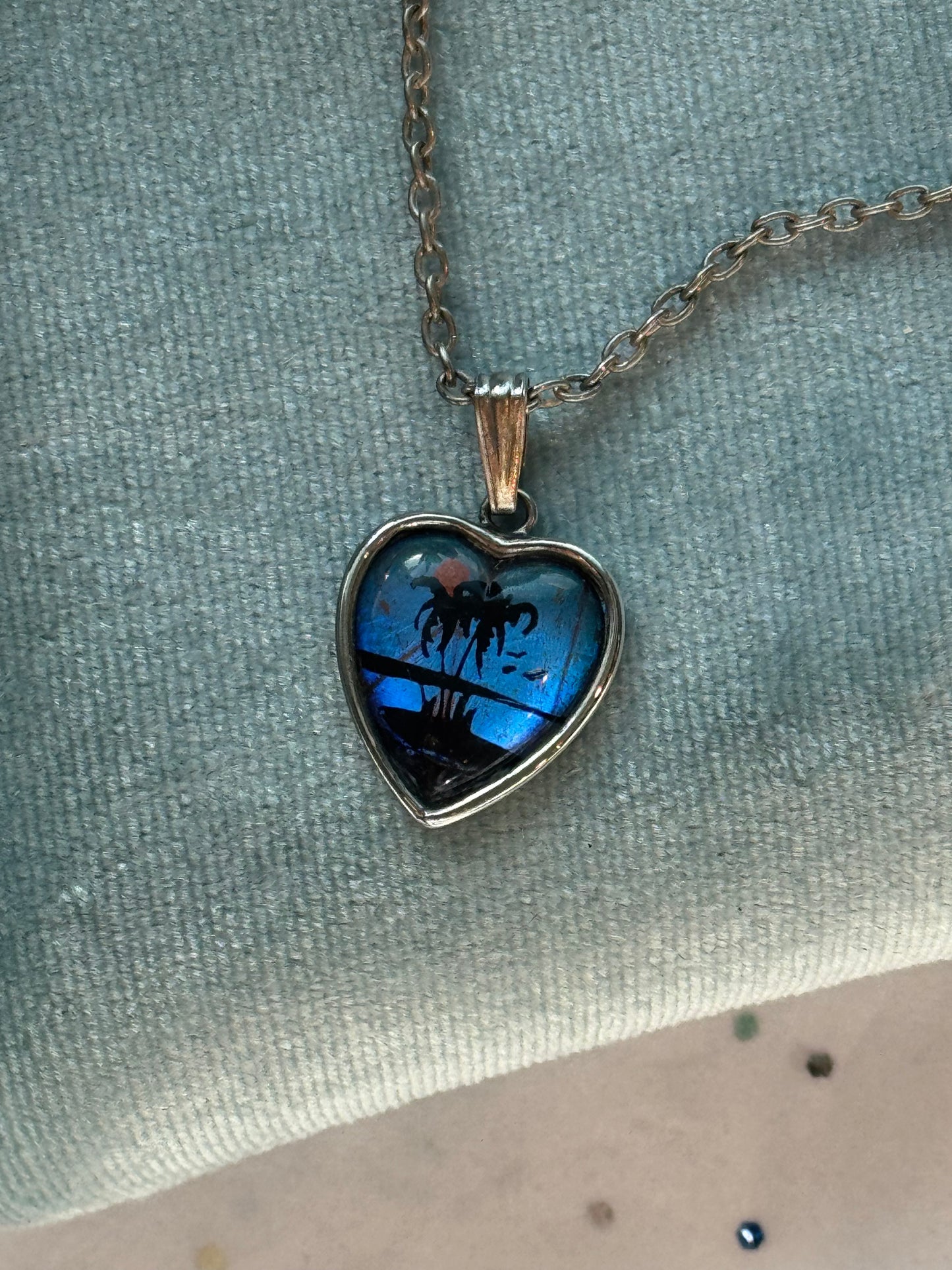 Vintage Sterling Silver Iridescent Palm Tree Heart Pendant Necklace