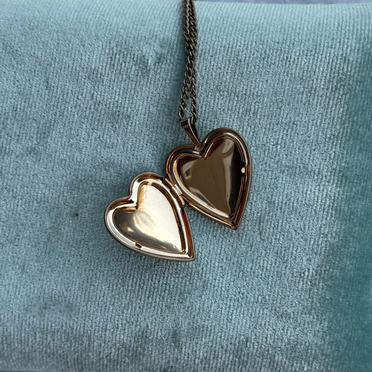 Vintage Gold-Filled Heart Locket Pendant Necklace with Multicolored Flowers