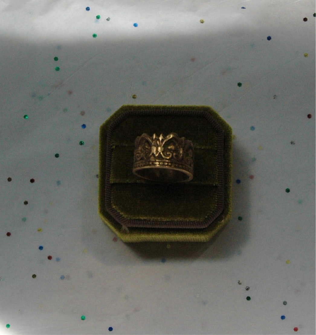 Vintage Crown Gold Tone Ring