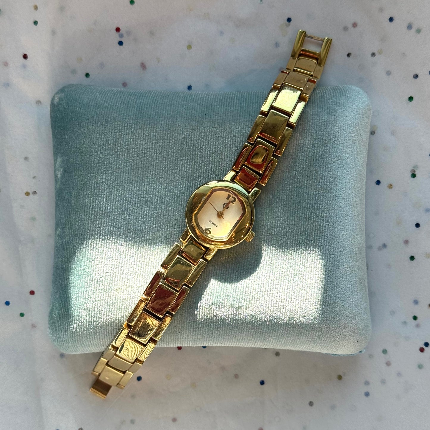 Vintage Gold Band Bubble Face Watch