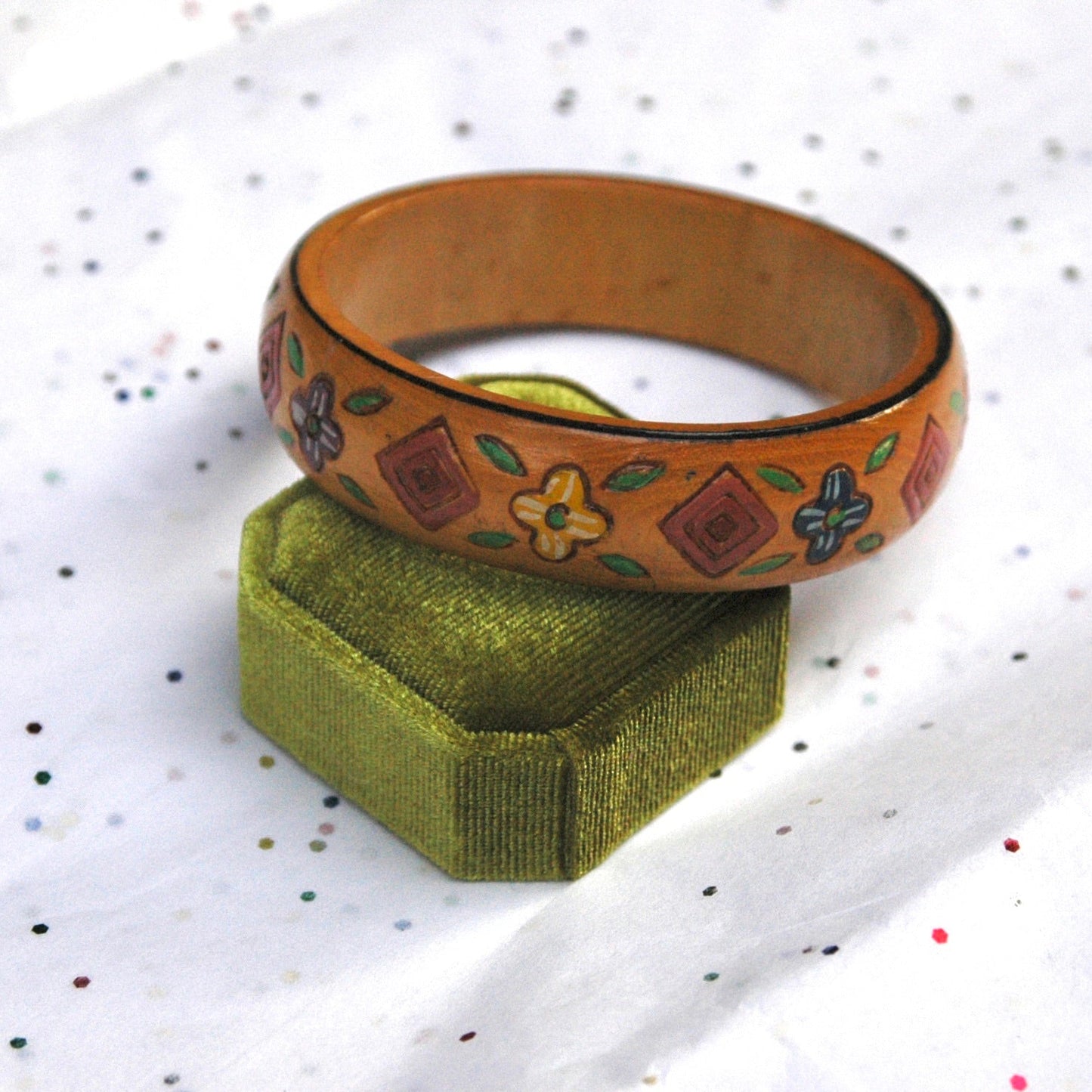 Vintage Boho Foral Hand Painted Wooden Bangle Bracelet