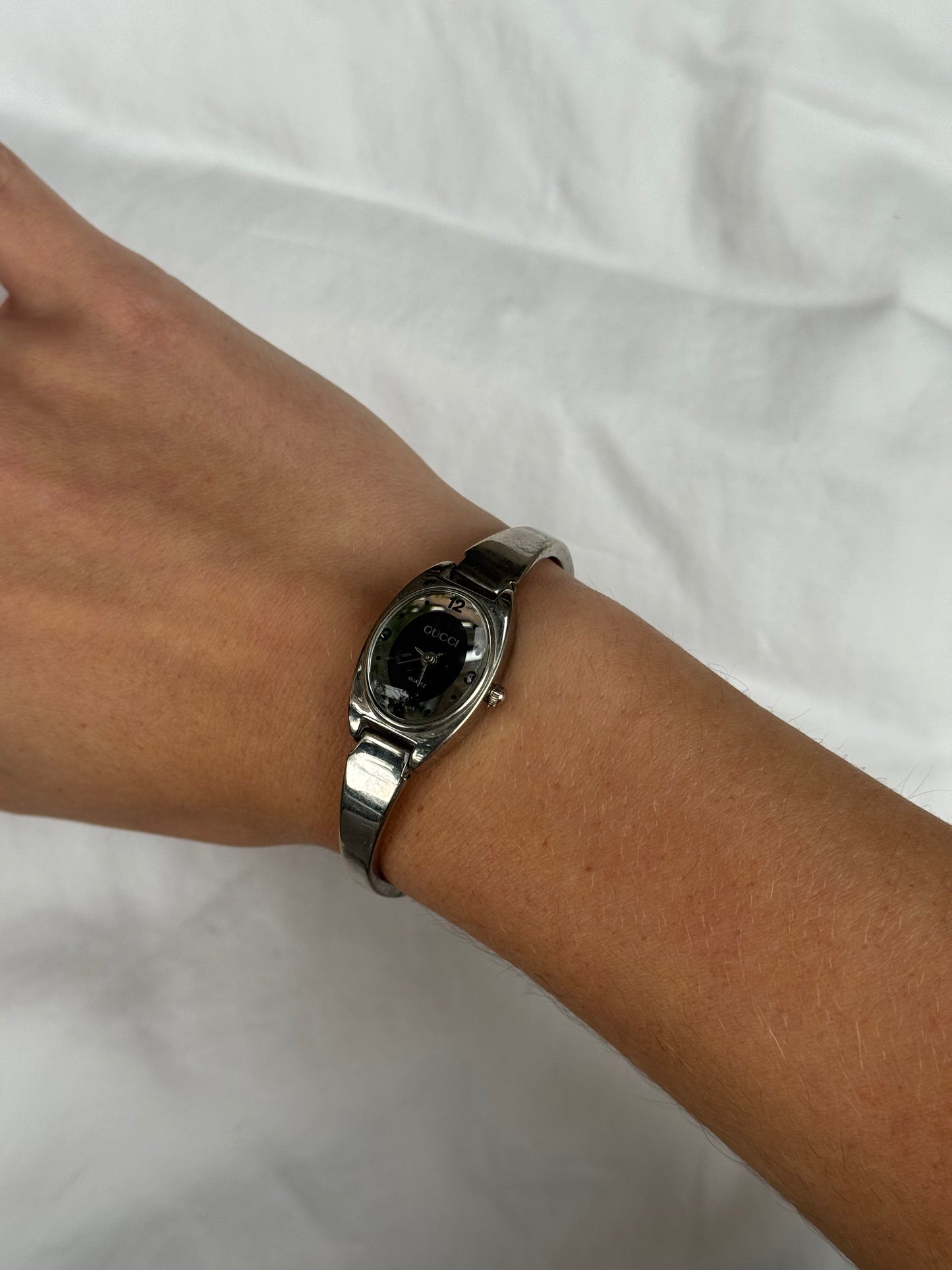 Vintage 1990s Authentic Gucci Silver Bubble Watch
