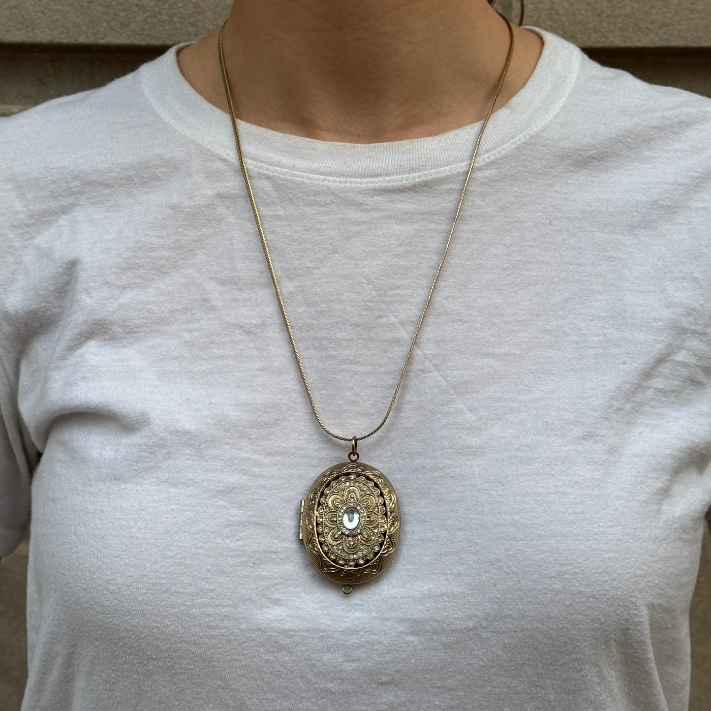 Vintage Rhinestone Gold Locket