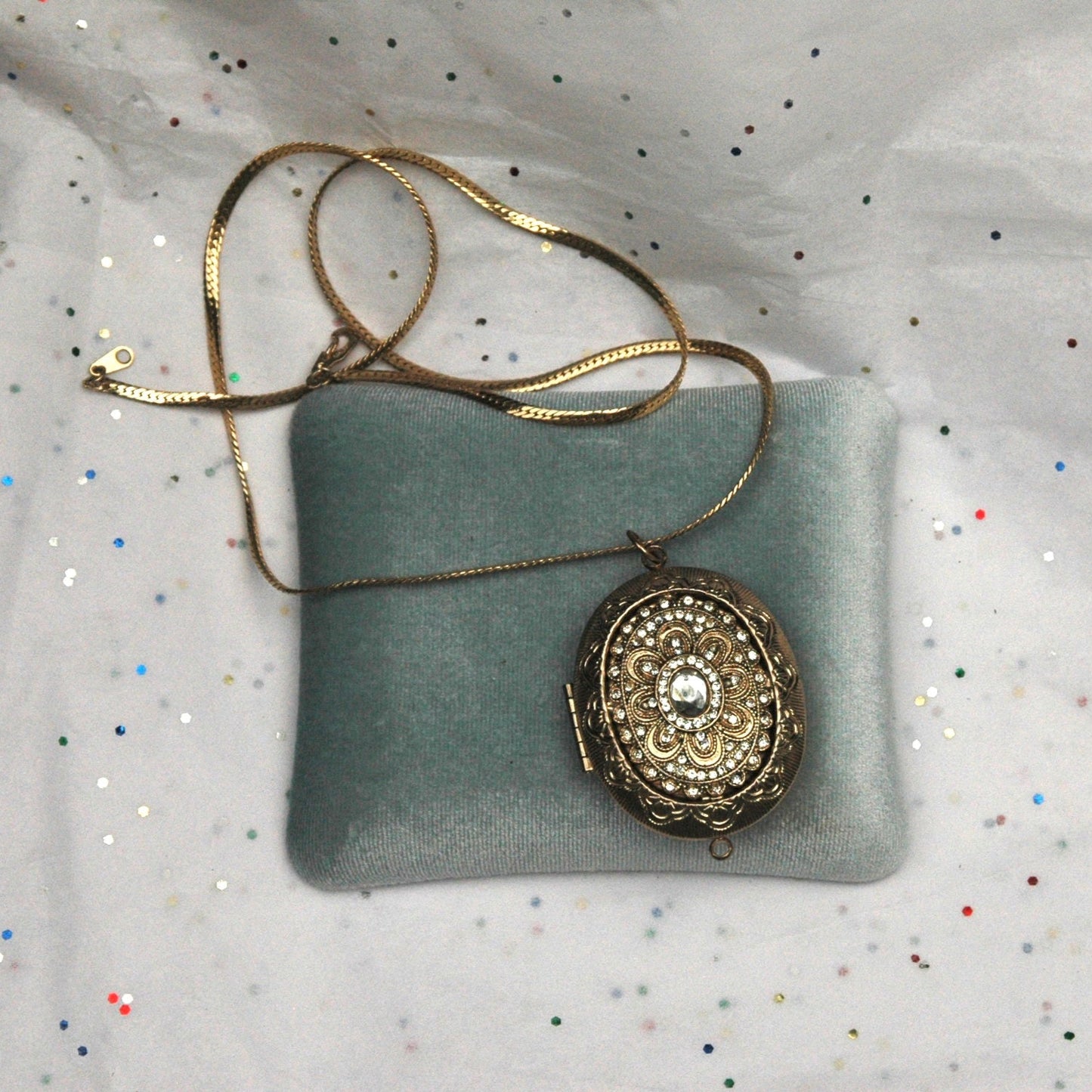 Vintage Rhinestone Gold Locket
