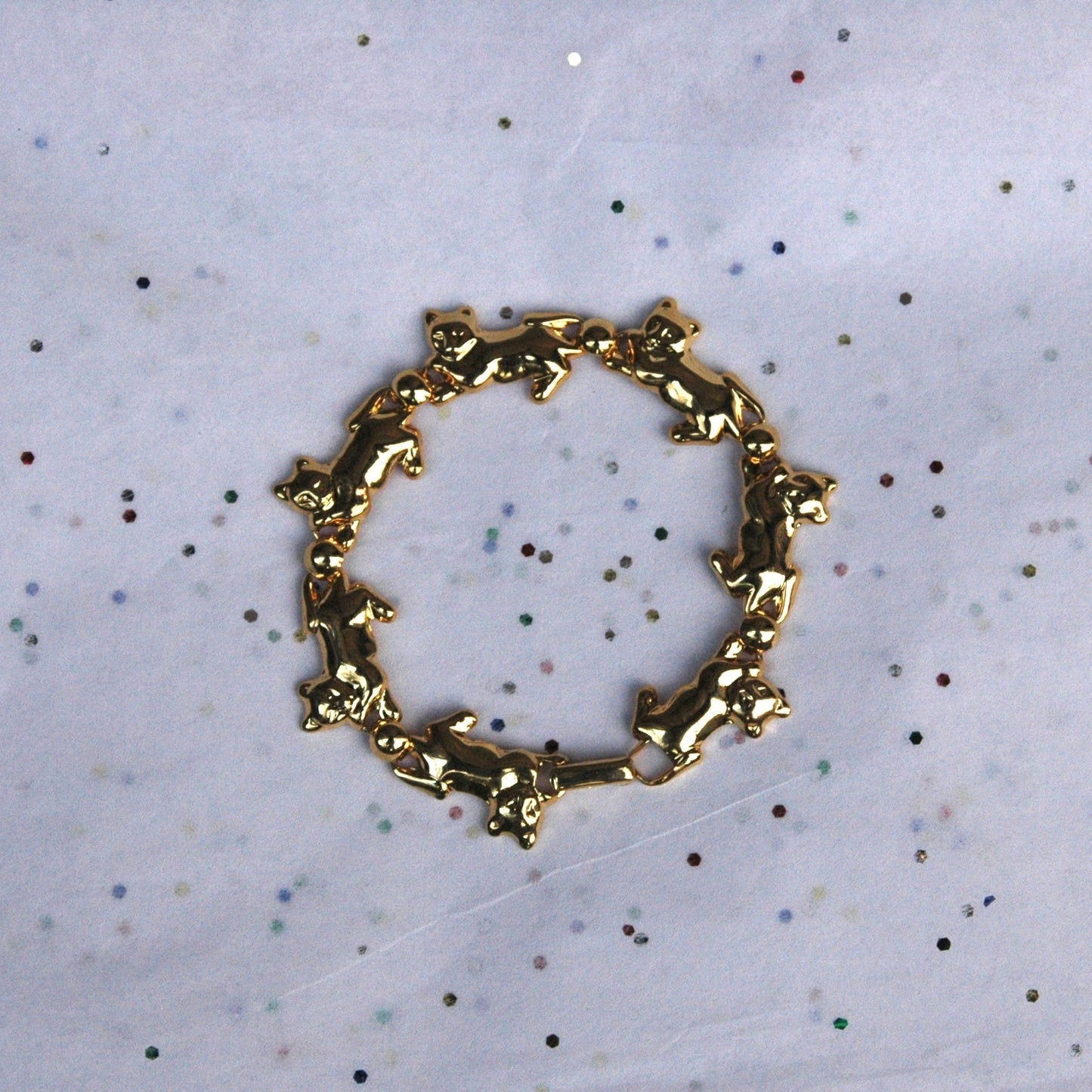 Vintage Avon Cat and Ball Gold Tone Bracelet