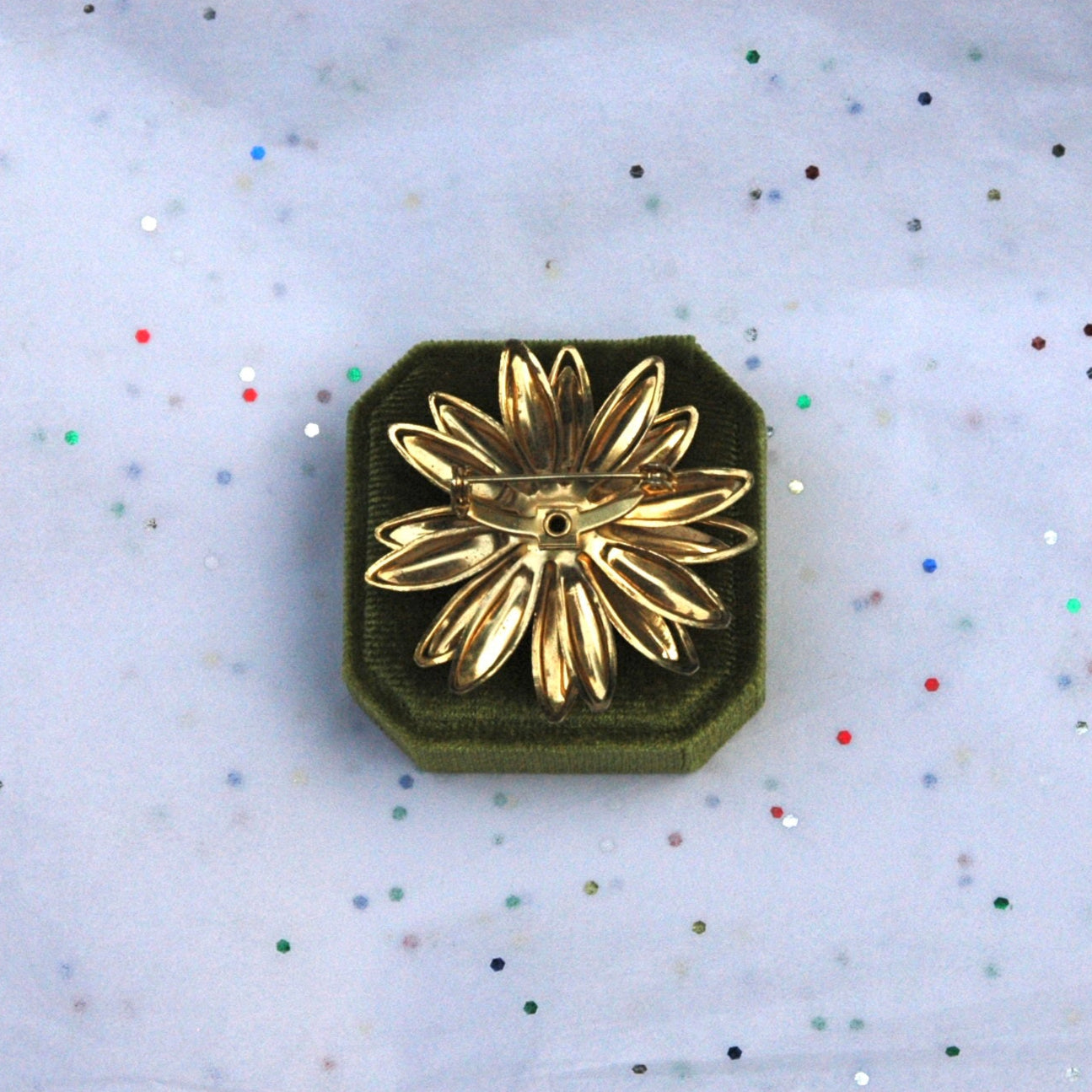Vintage Gold Flower Brooch