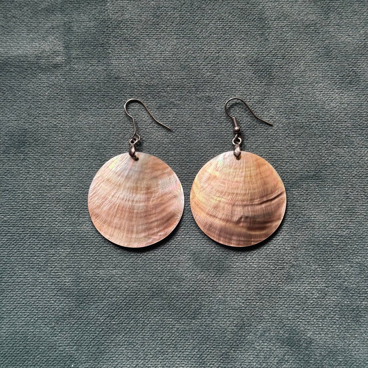 Vintage Mother of Pearl Shell Earrings
