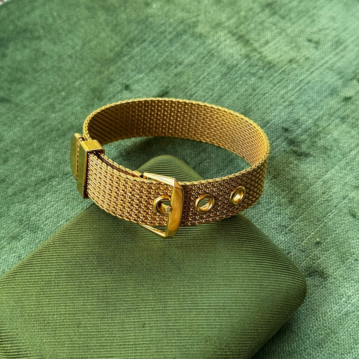 Vintage Avon Gold Buckle Bracelet