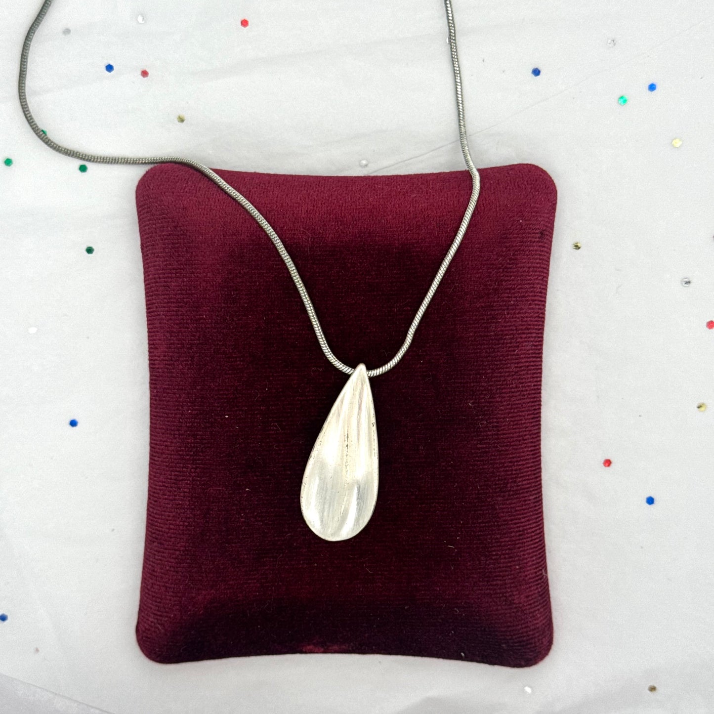 Vintage Trifari Silver Teardrop Pendant Necklace