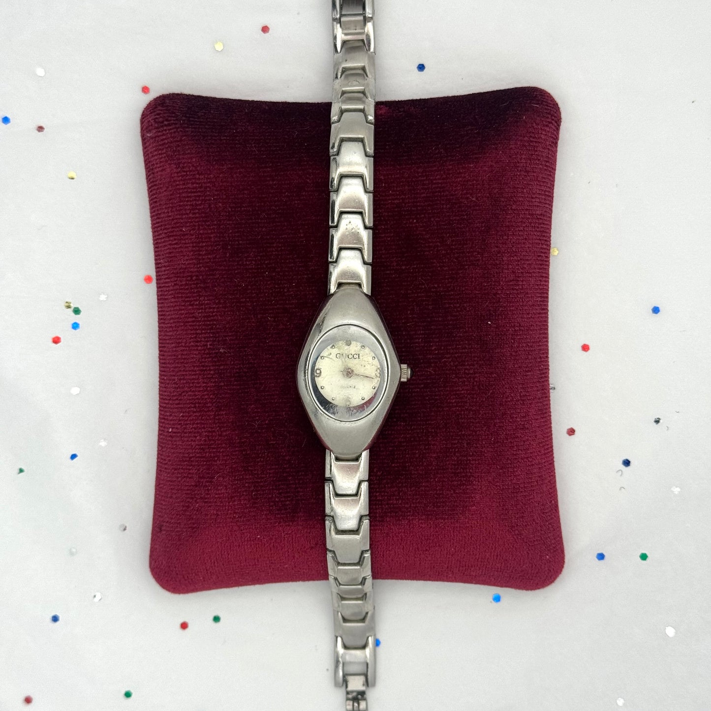 Vintage 1990s Authentic Gucci Silver & White Bubble Watch