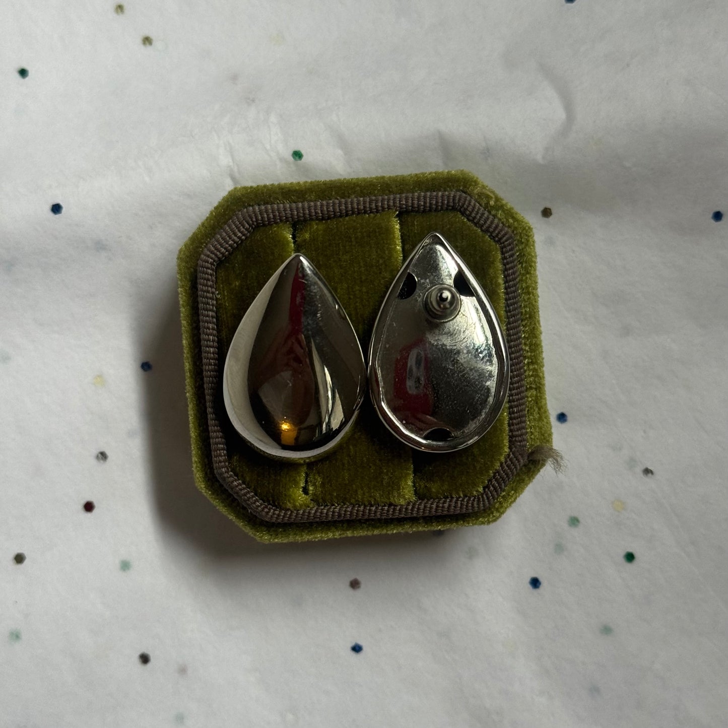 Vintage Teardrop Silver Earrings