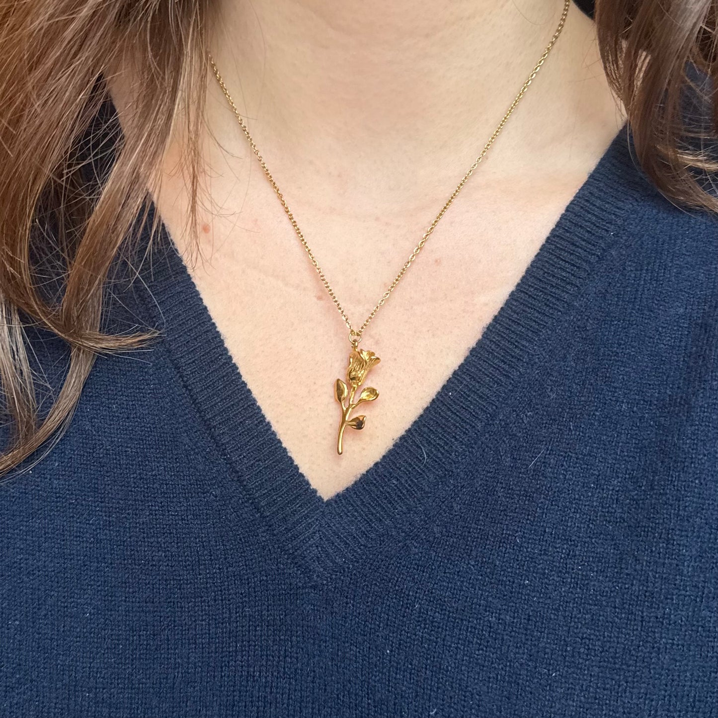 Gold Rose Pendant Necklace