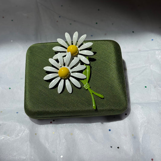 Vintage Daisy Flower Brooch