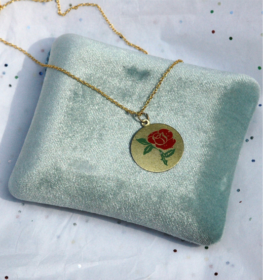 Vintage Gold Rose Medallion Pendant Necklace