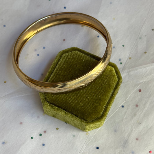 Vintage Engraved Gold Bangle Bracelet