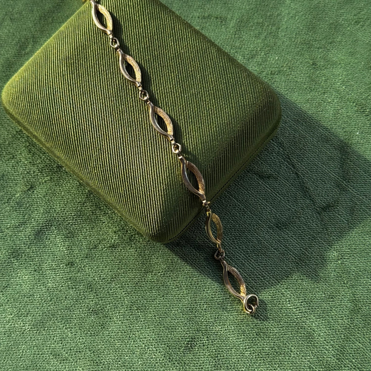 Vintage Gold Chain Bracelet