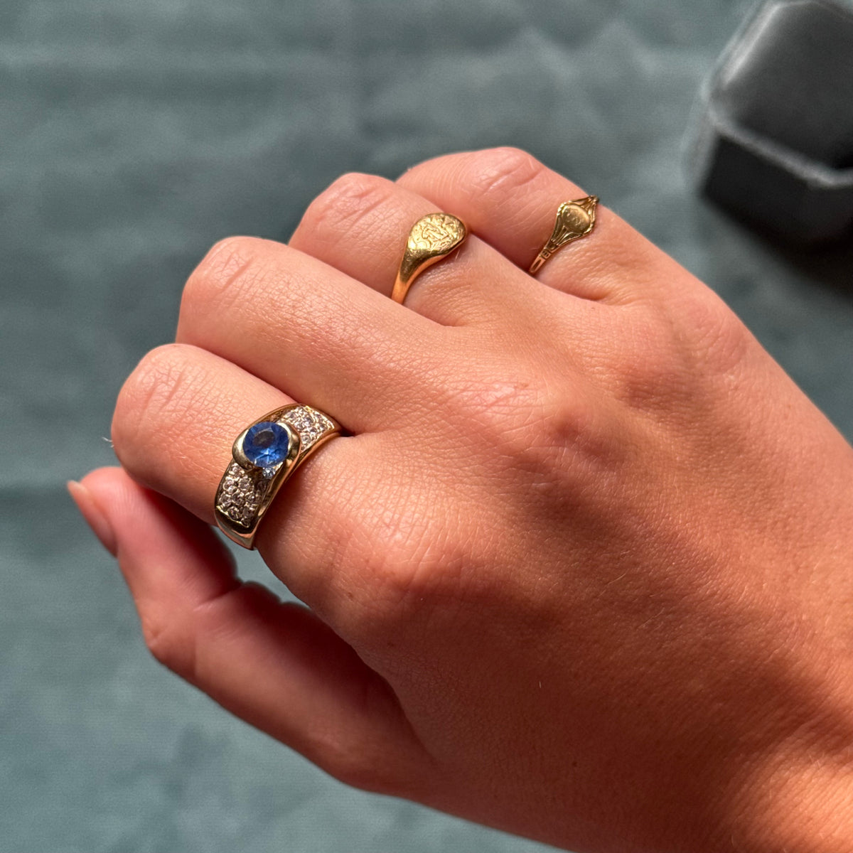 Vintage Blue Rhinestone Gold Tone Ring