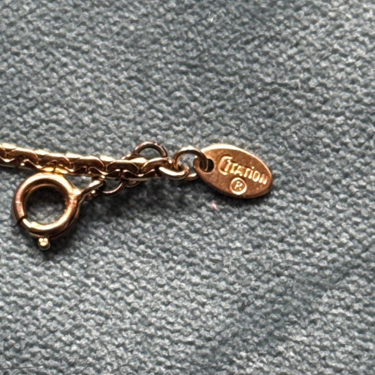 Vintage Heart Locket Pendant Necklace