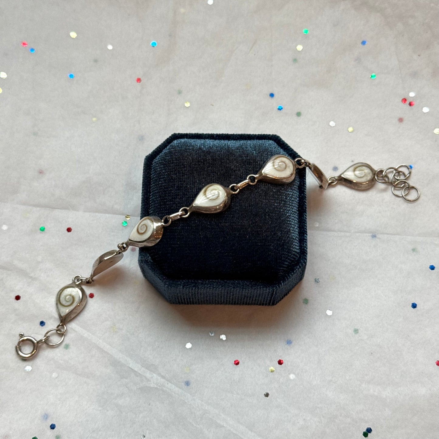 925 Sterling Silver Teardrop Shell Bracelet - Sourced in Greece