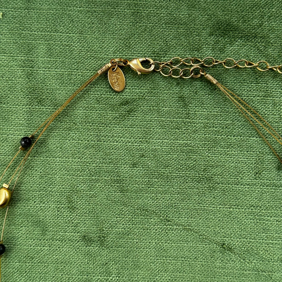 Vintage Gold Layered Wire Pendant Necklace