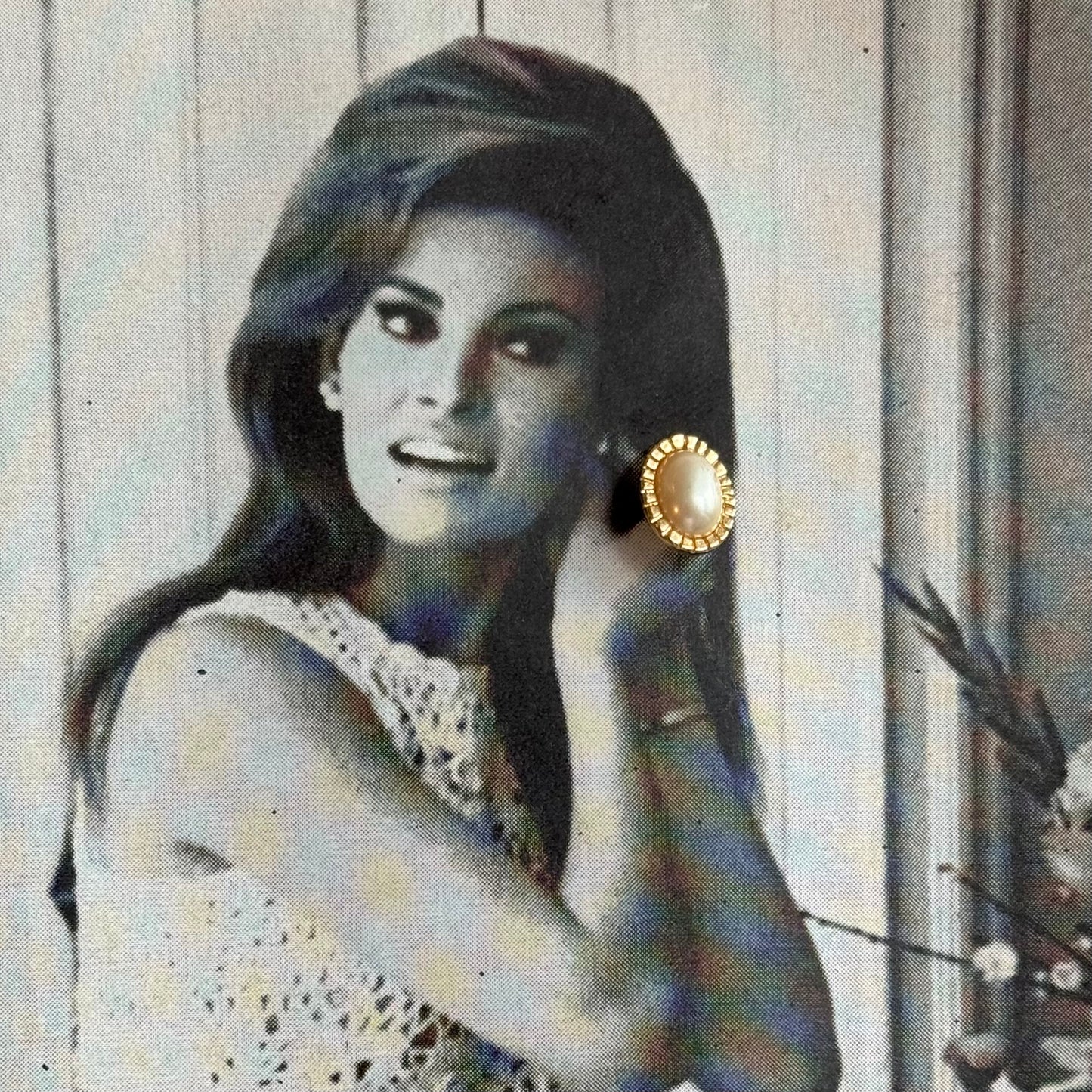 Vintage Gold Pearl Stud Earrings