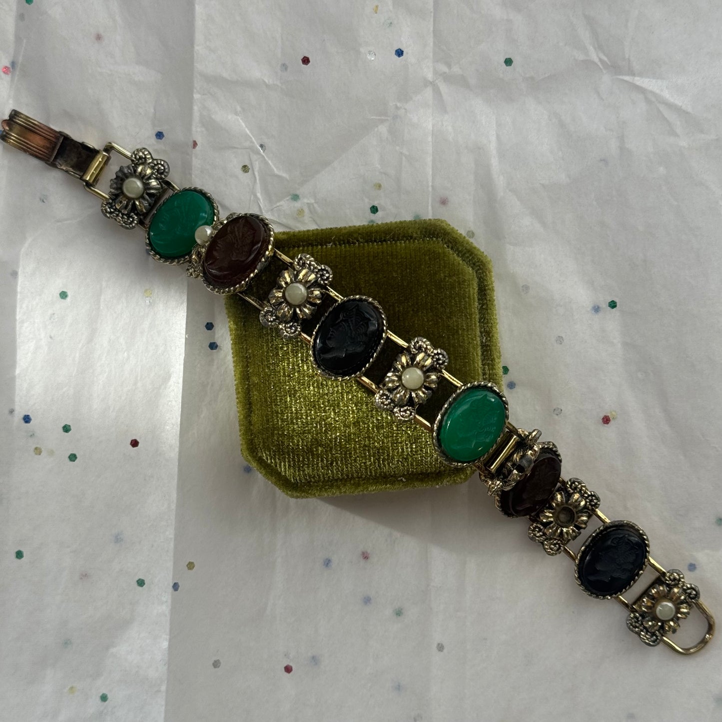 Vintage Bookchain Intaglio Bracelet