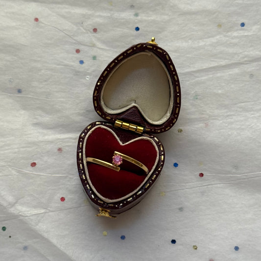 Vintage Pink Rhinestone Gold Tone Avon Ring