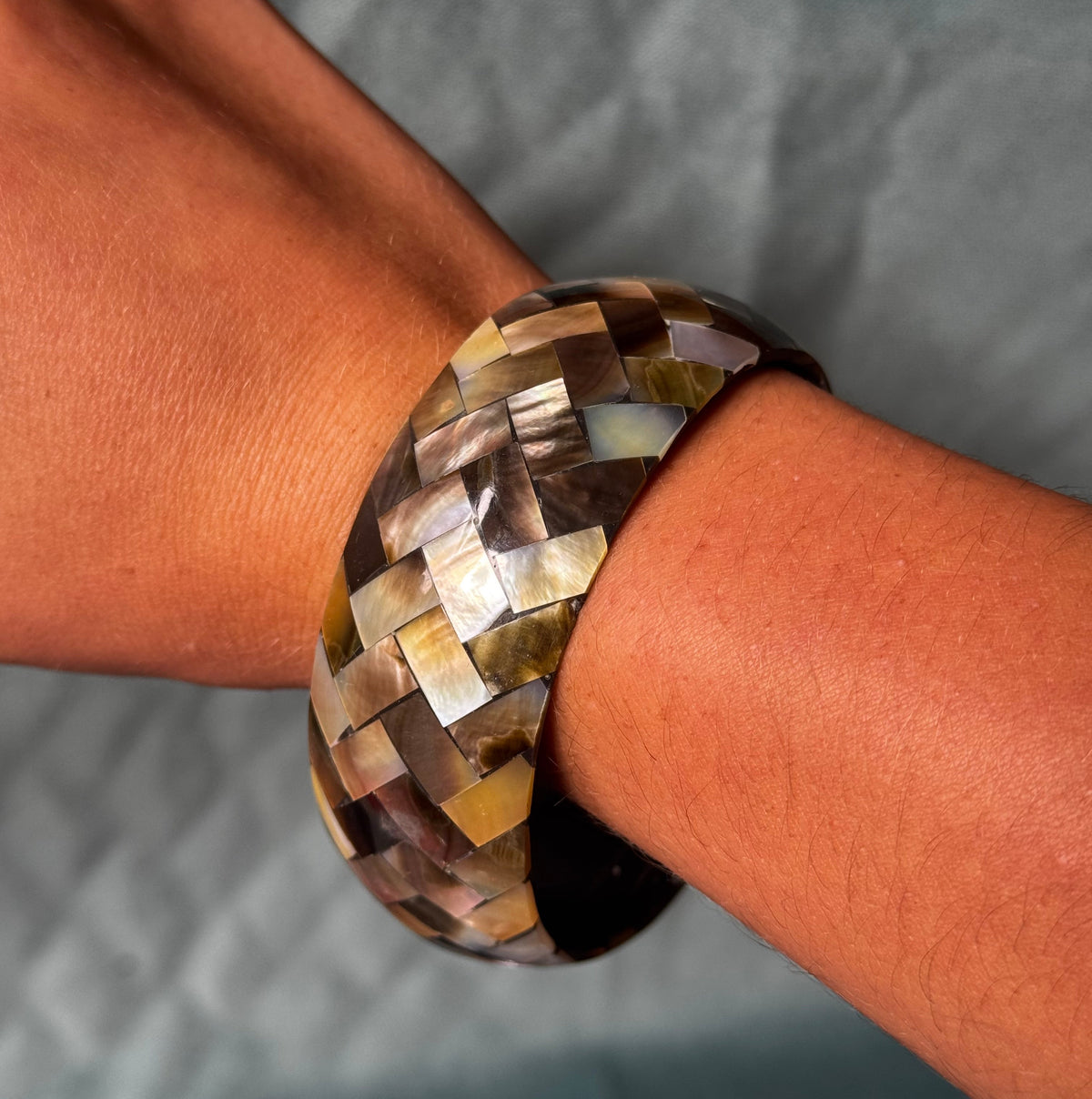 Vintage Shell Inlay Bangle Bracelet