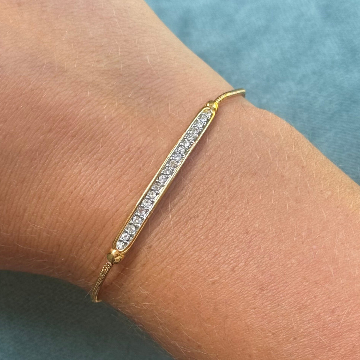 Vintage Avon Rhinestone Bar Bracelet
