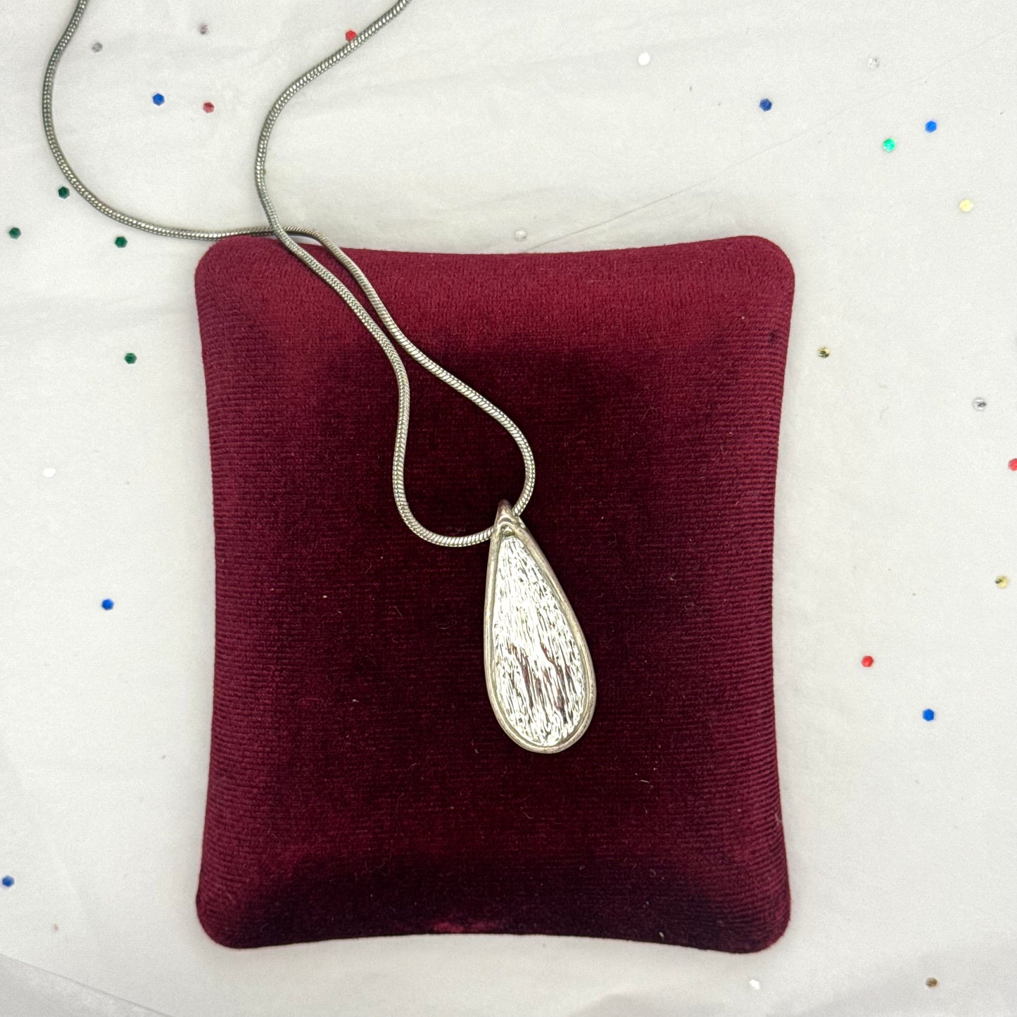 Vintage Trifari Silver Teardrop Pendant Necklace