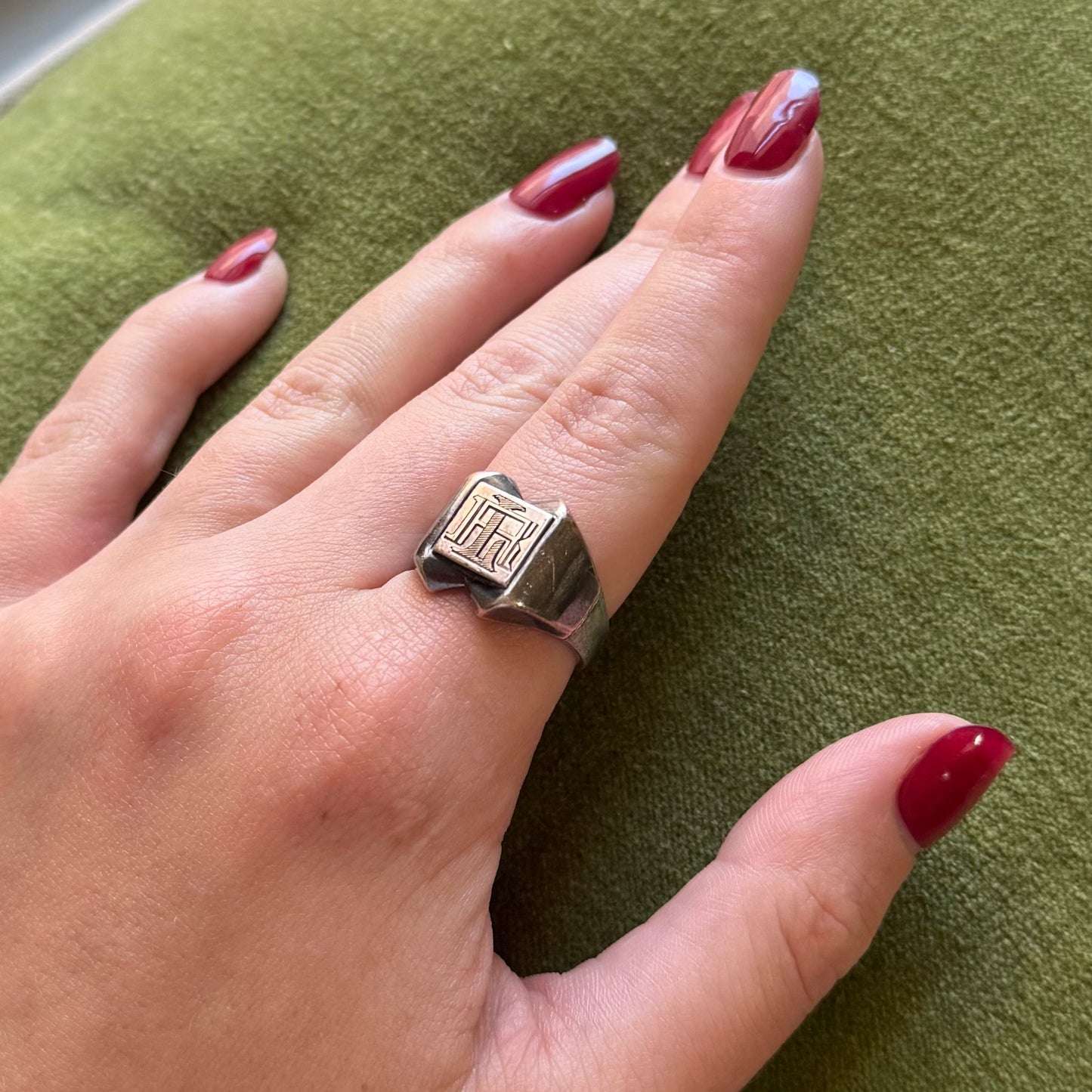 Vintage Sterling Silver Signet Ring with RL/LR Engraved Initials - Sourced in Paris