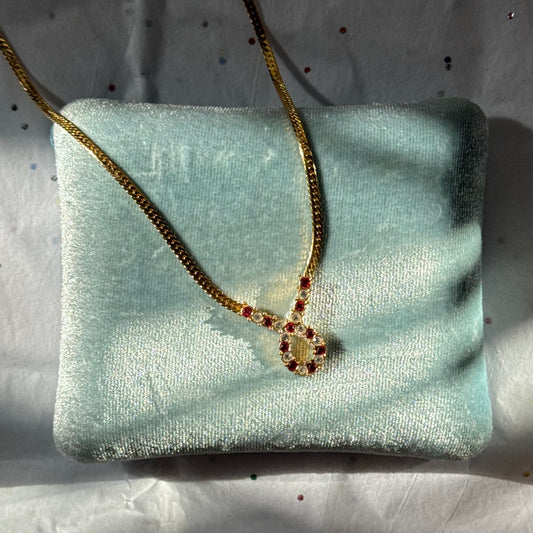 Vintage 1980s Avon Rhinestone Necklace