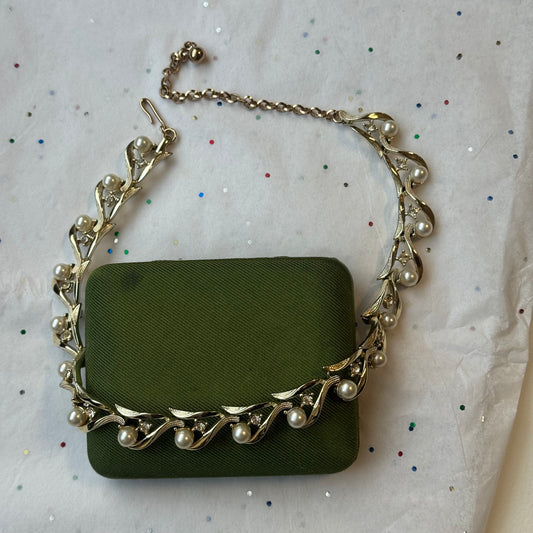 Vintage Gold Tone Pearl Choker Necklace