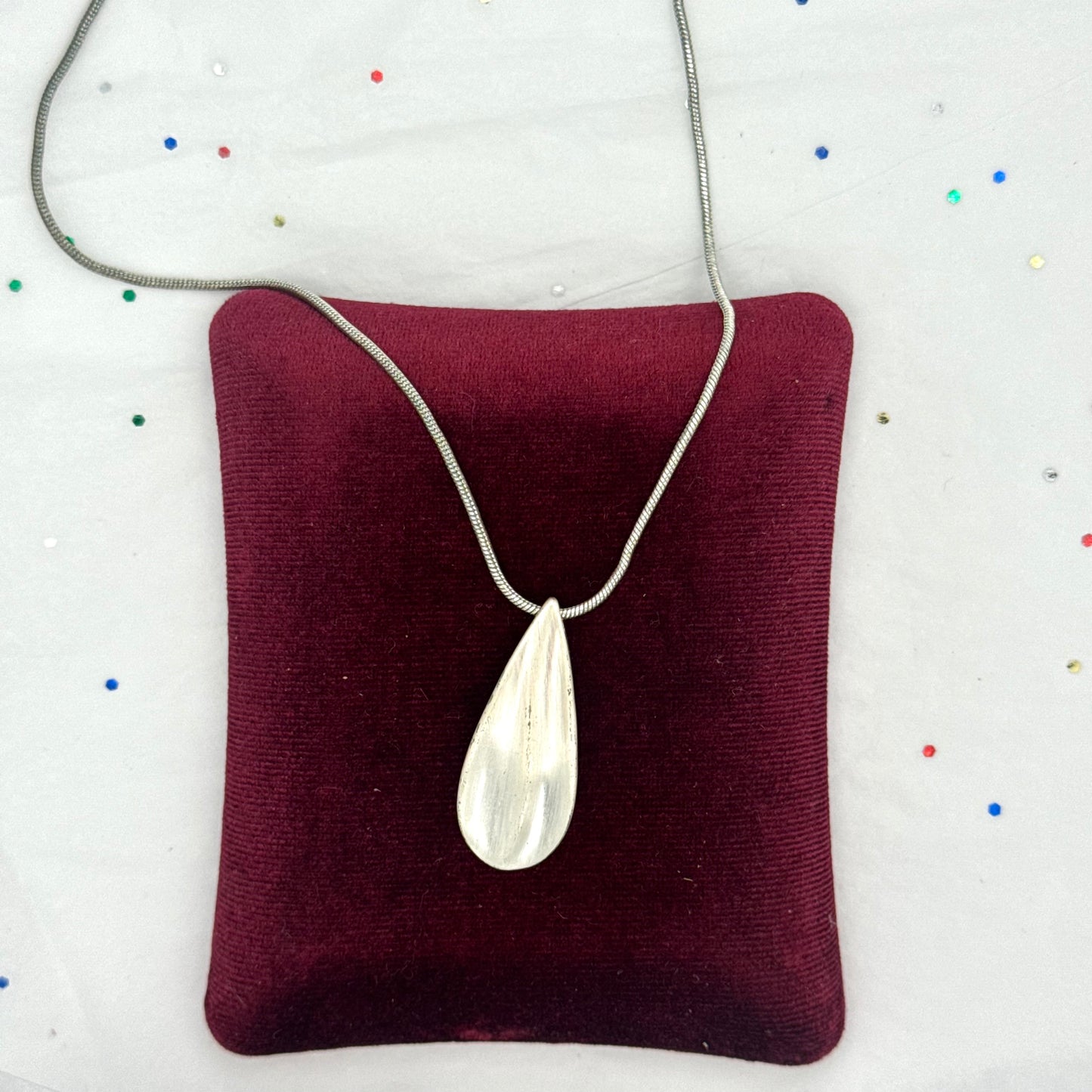 Vintage Trifari Silver Teardrop Pendant Necklace
