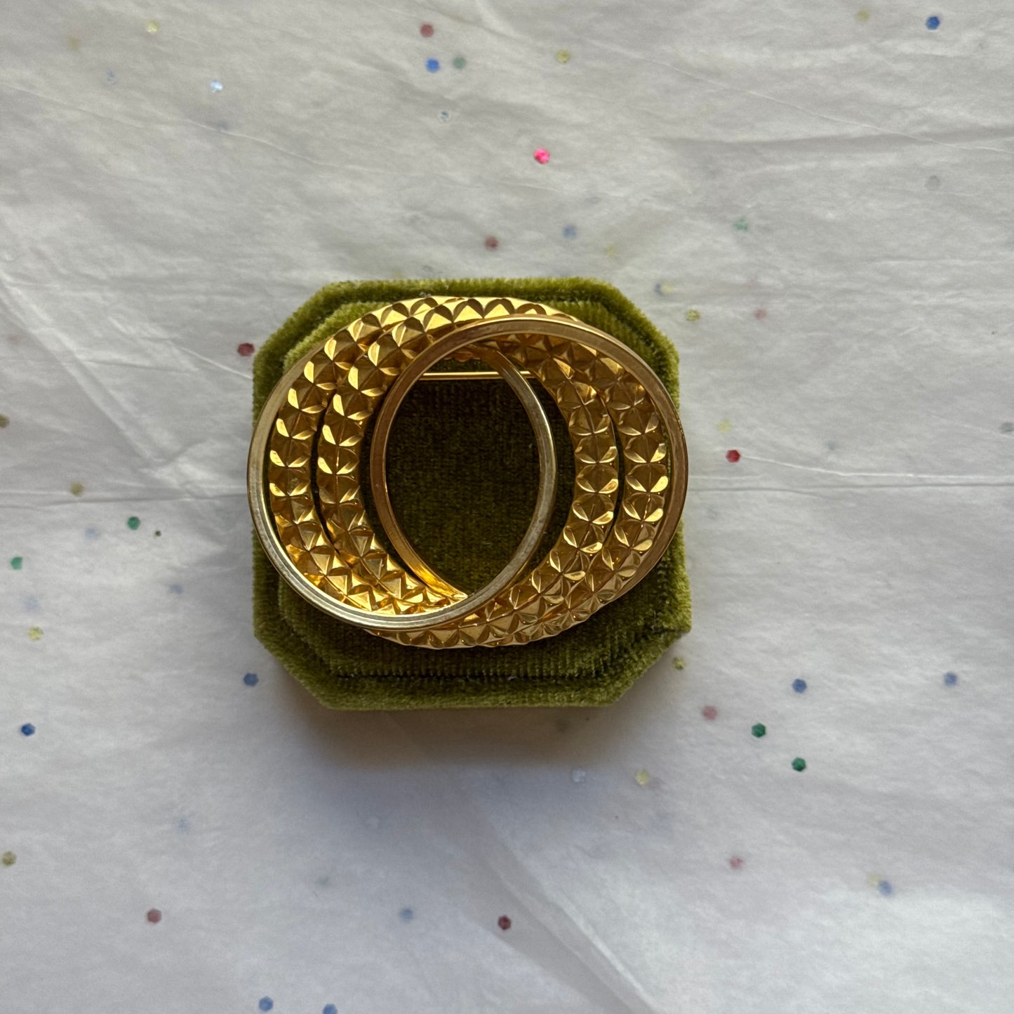Vintage Textured Gold Brooch