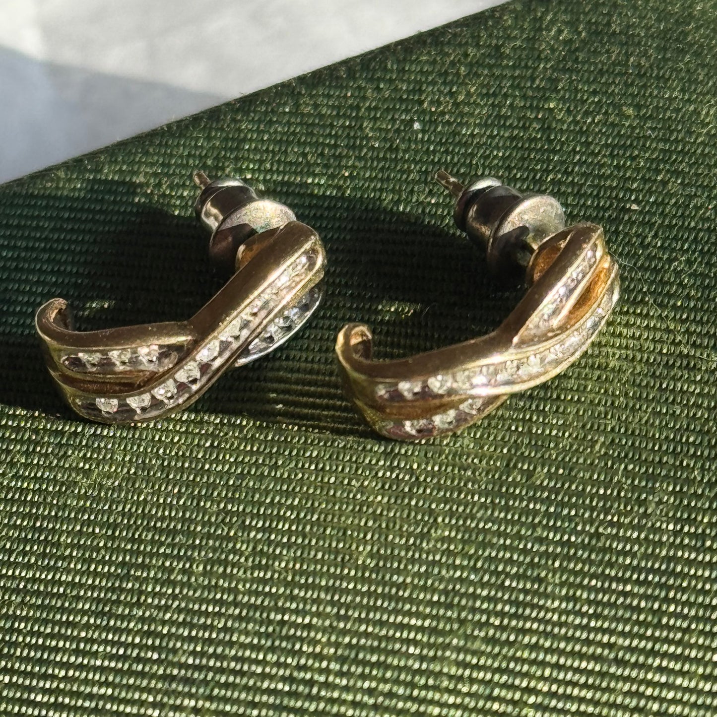 Vintage Gold Rhinestone X Earrings
