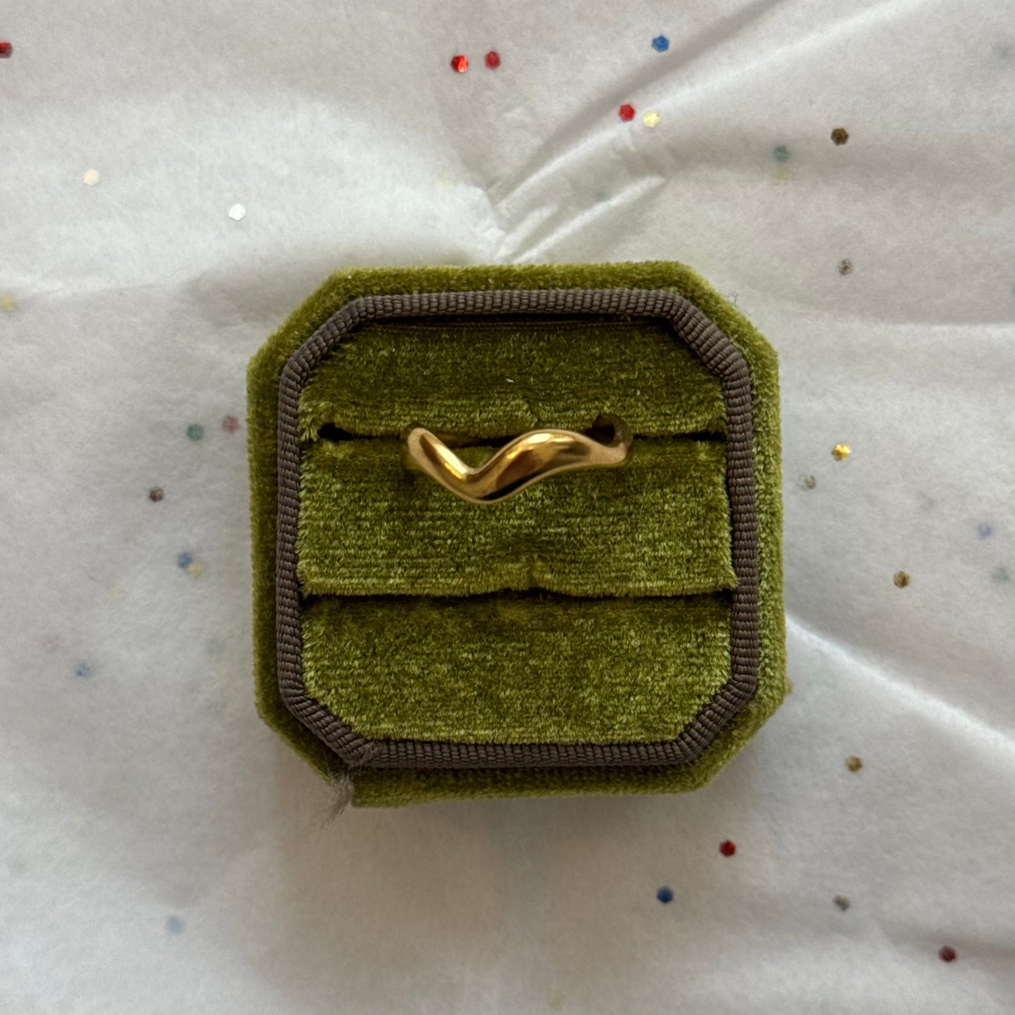 Gold Wave Ring