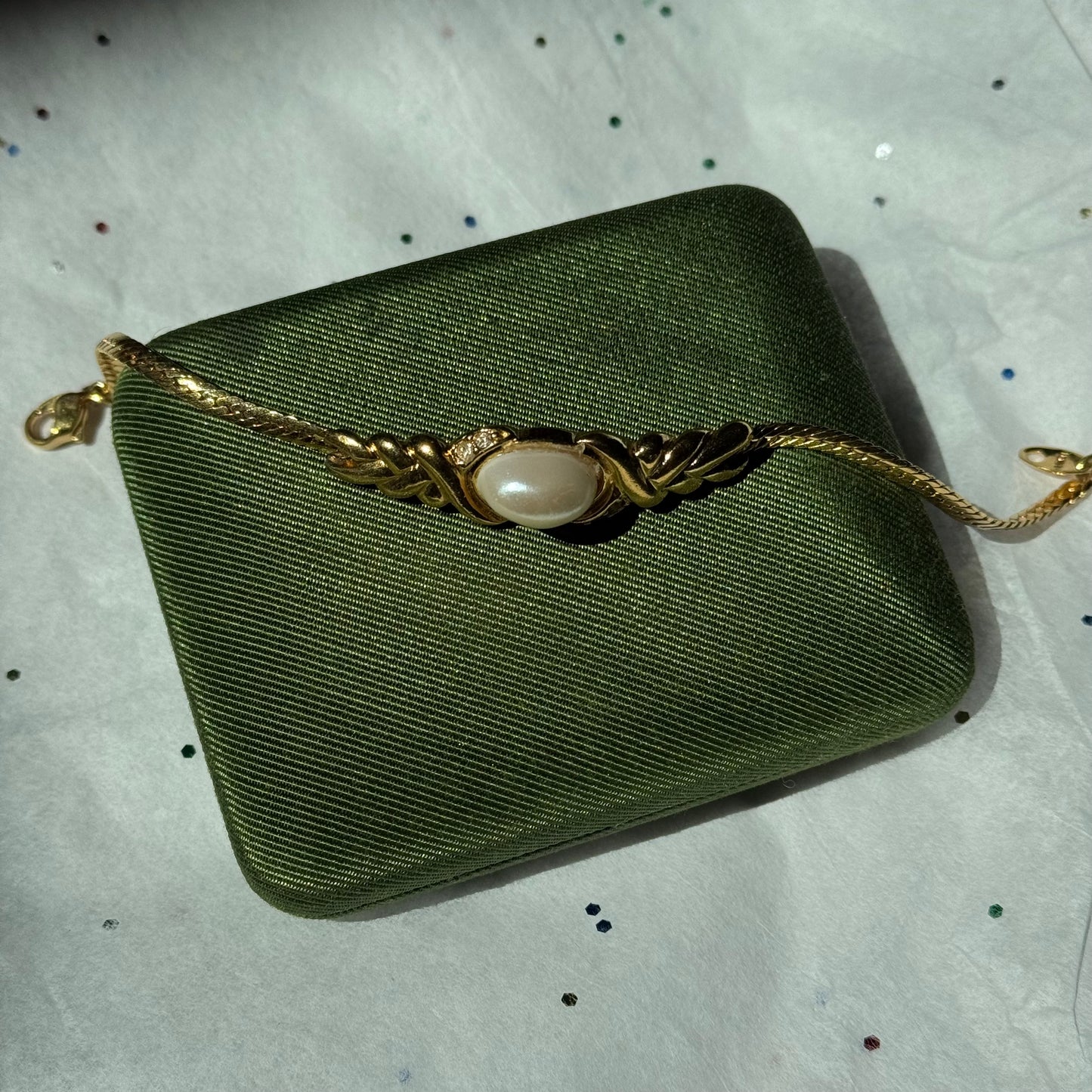 Vintage Avon Pearl Bracelet