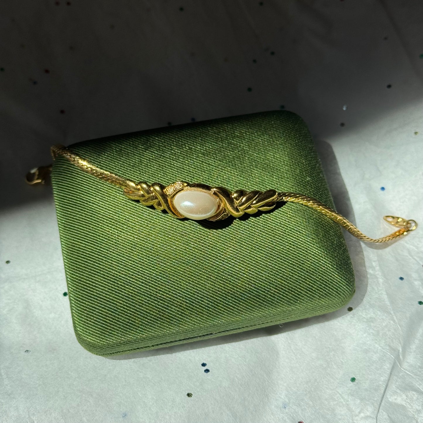 Vintage Avon Pearl Bracelet