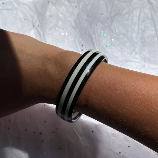 Vintage Black & White Striped Bangle Bracelet