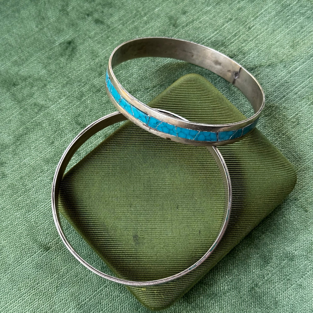 Vintage Silver Crushed Turquoise Bangle Bracelet