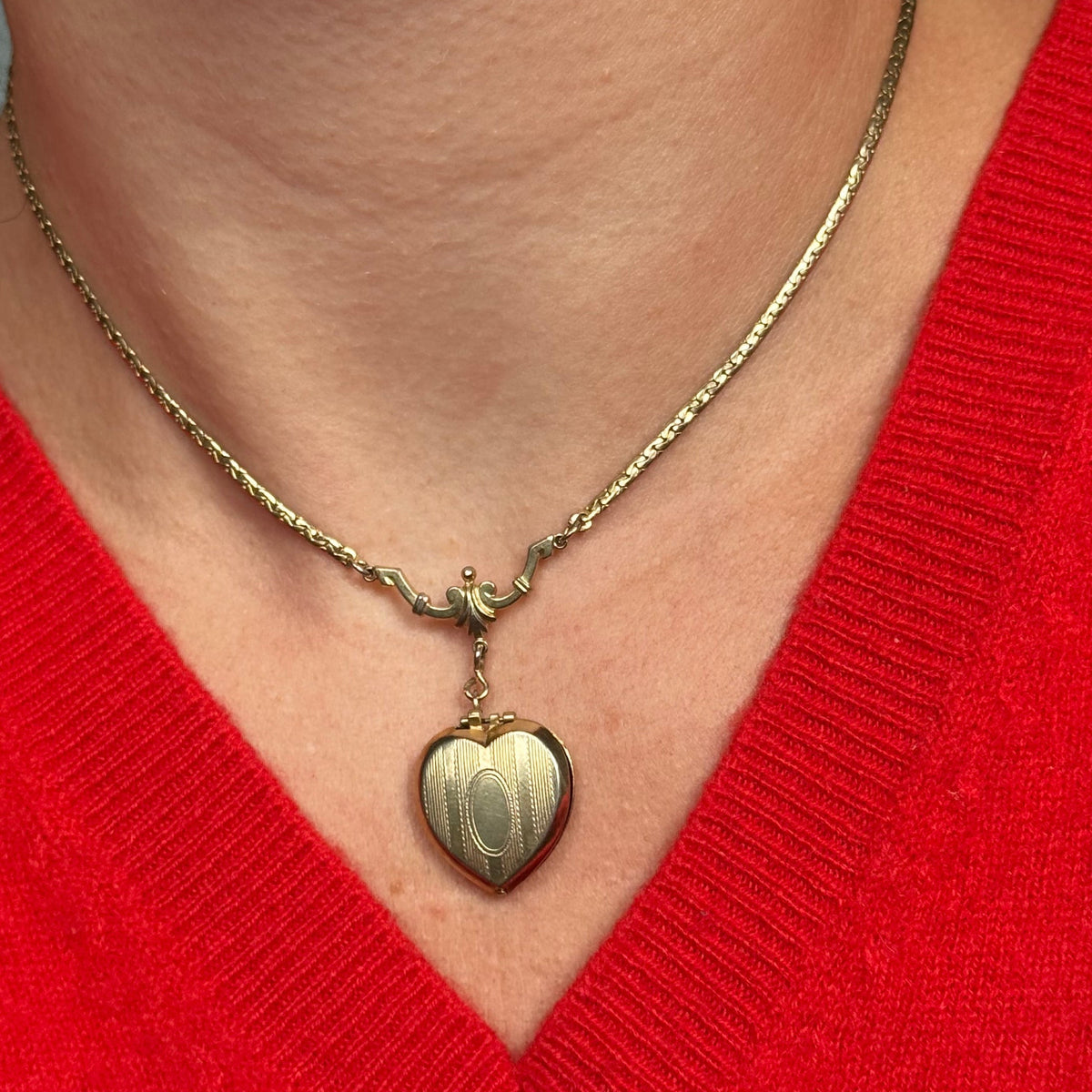 Vintage Heart Locket Pendant Necklace