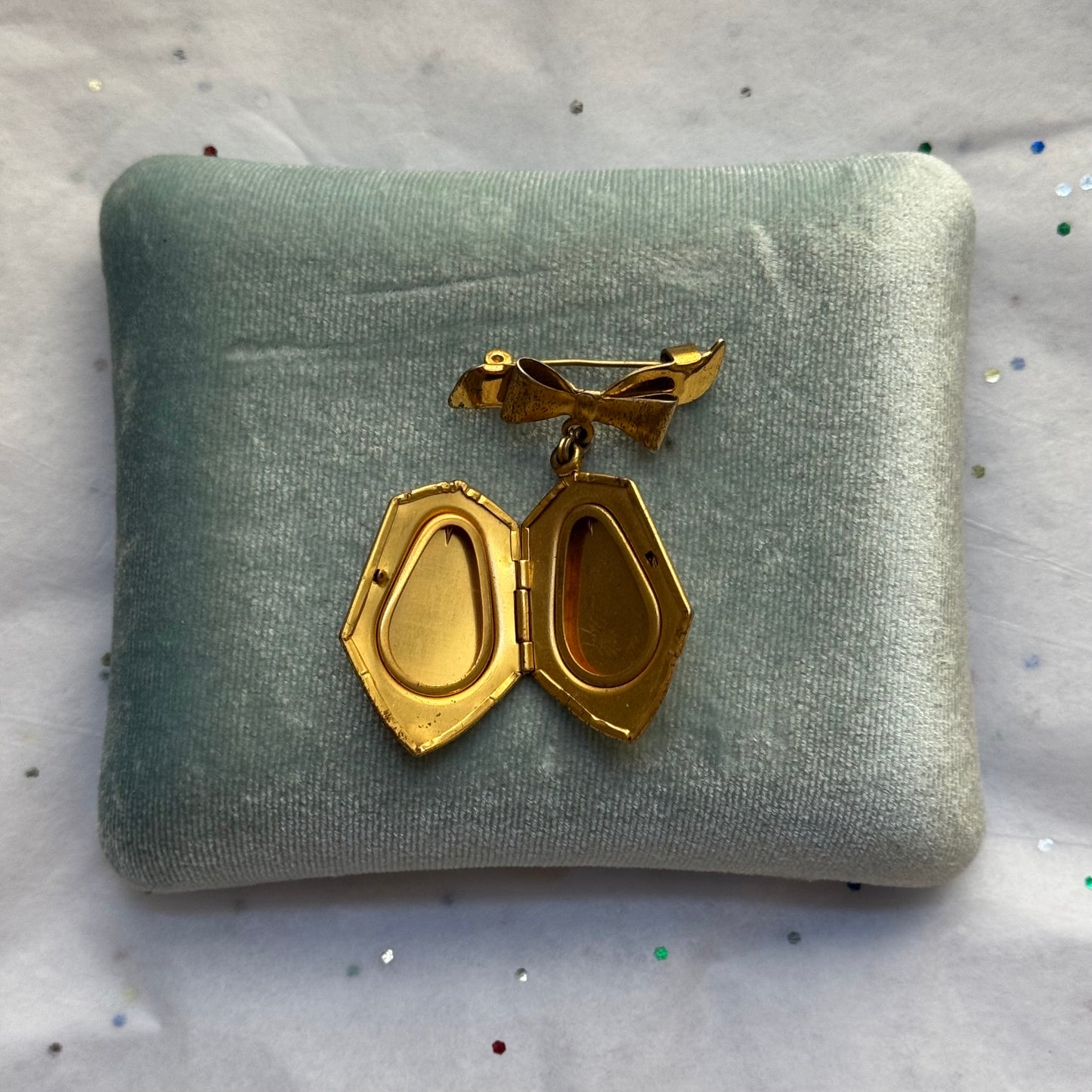 Vintage Gold Filled Locket Bow Brooch