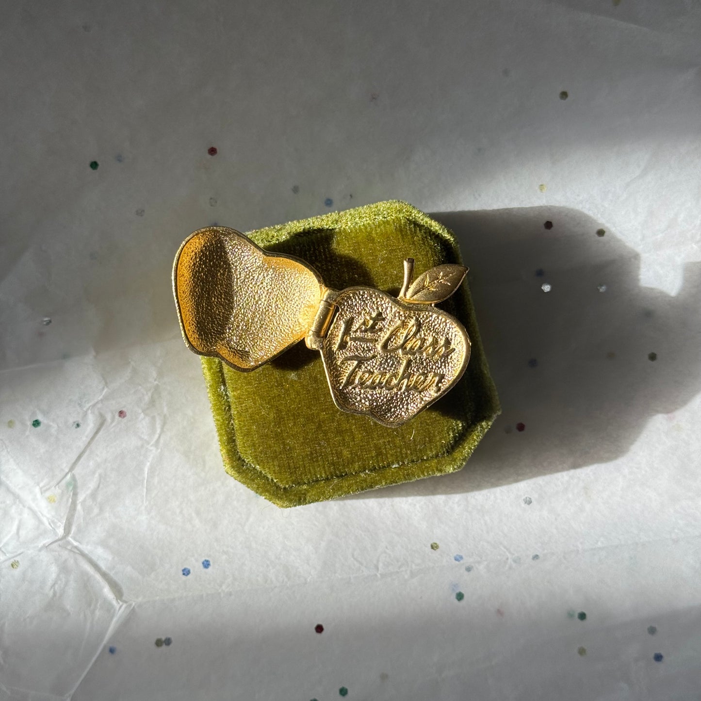 Vintage Gold Apple Locket Brooch