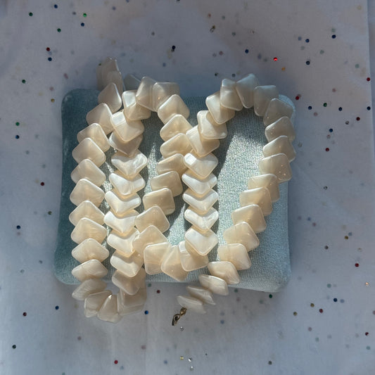 Vintage Pearlescent Lucite Square Link Necklace