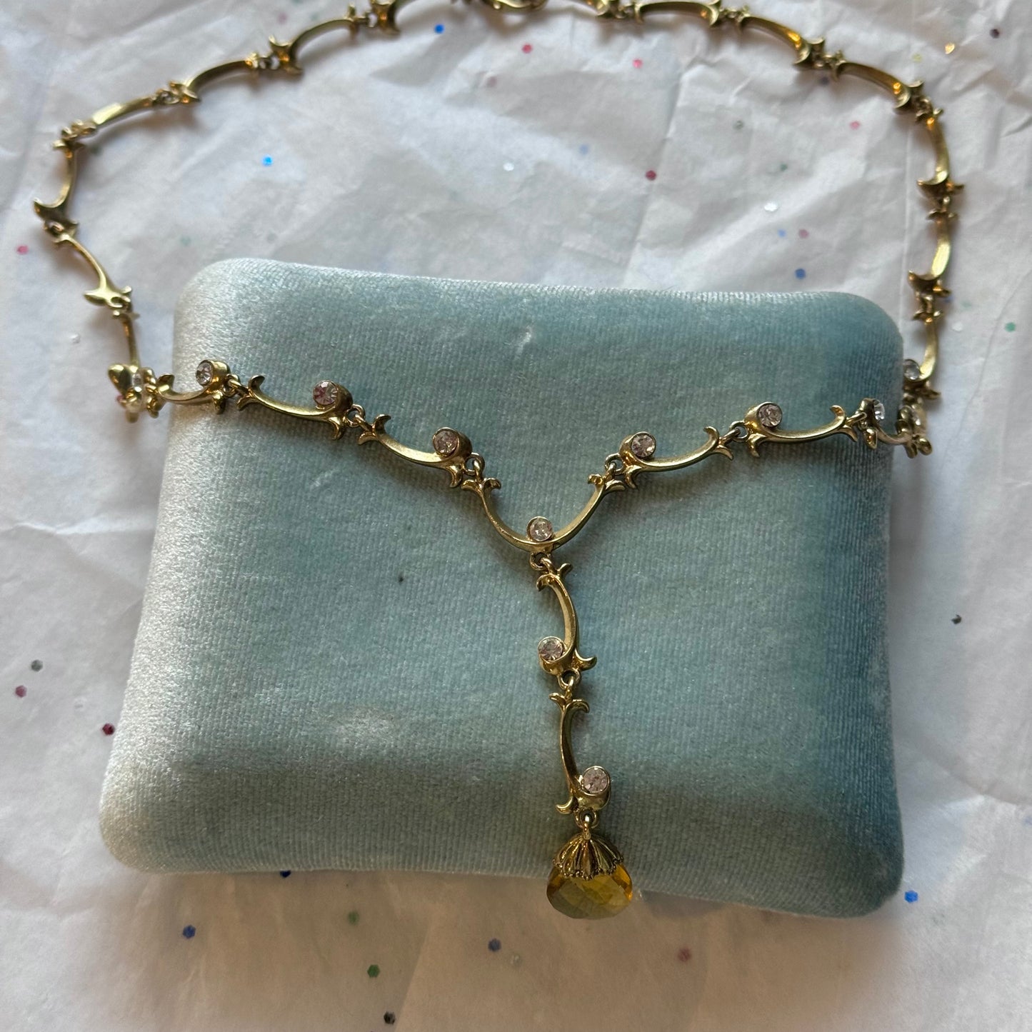 Vintage Gold Tone Rhinestone Teardrop Necklace