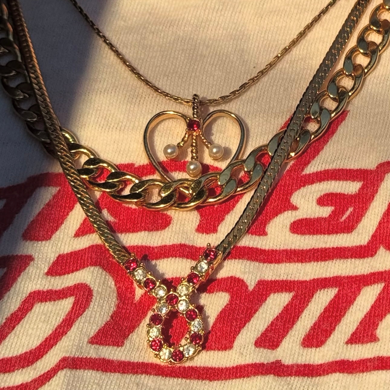 Vintage 1980s Avon Rhinestone Necklace
