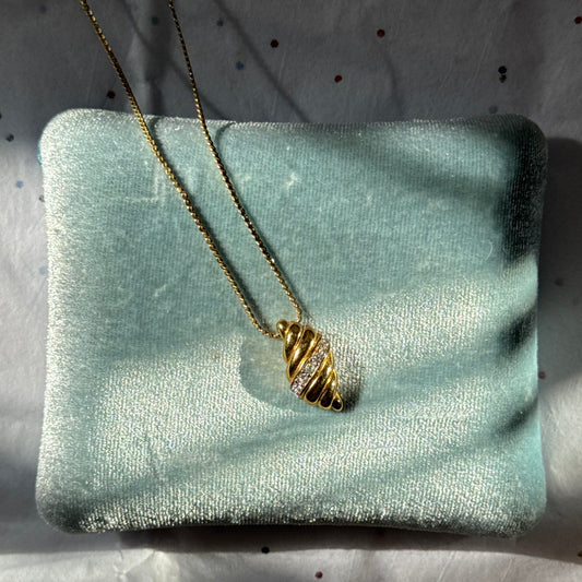 Vintage 1960s Trifari Gold Necklace with Rhinestones